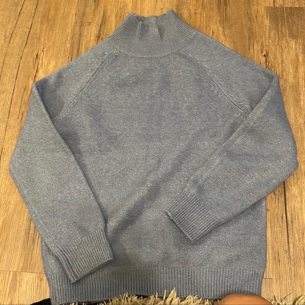 Medium Blue super soft 8 seconds Korean brand turtle neck